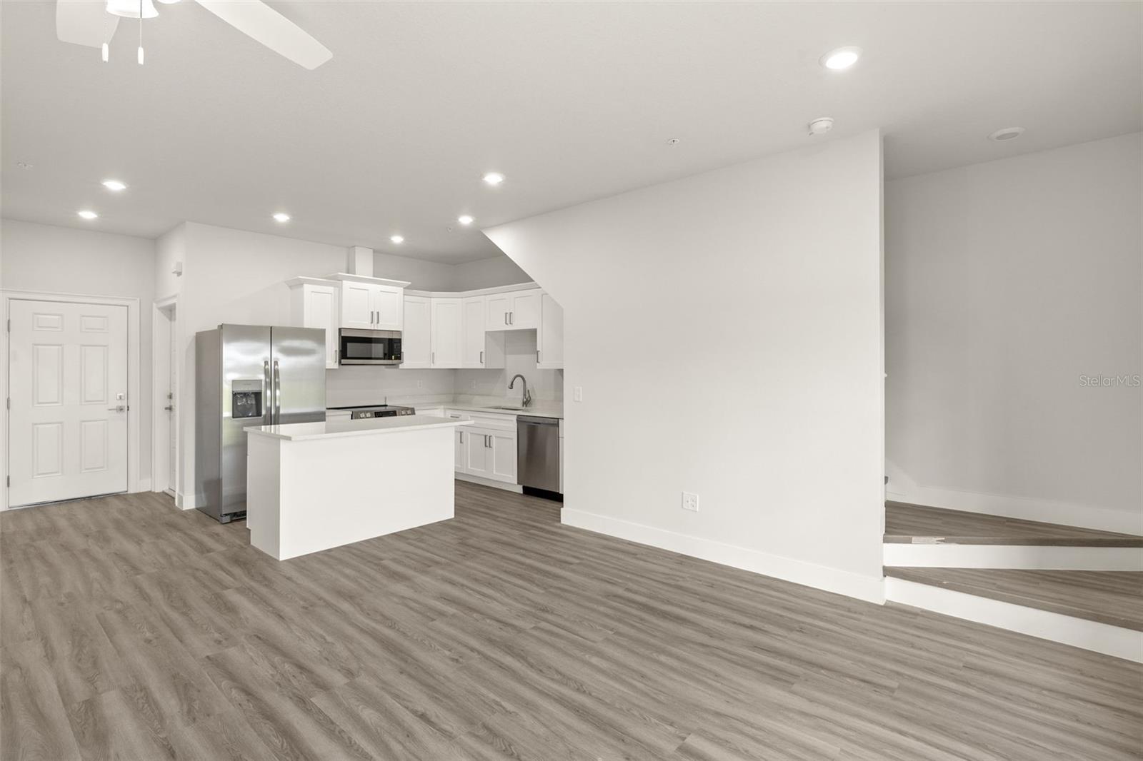 Image 9 of 31 For 14985 Sunset Eve Loop