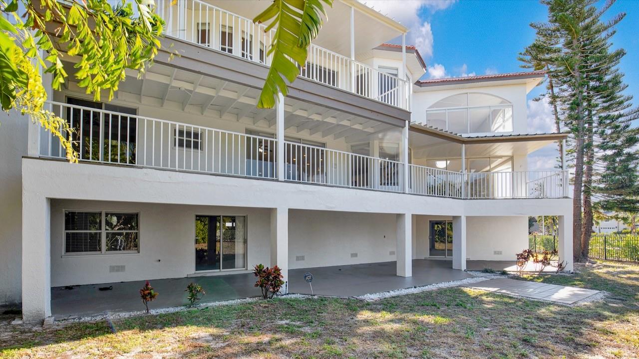 Image 20 of 51 For 608 Columbus Drive