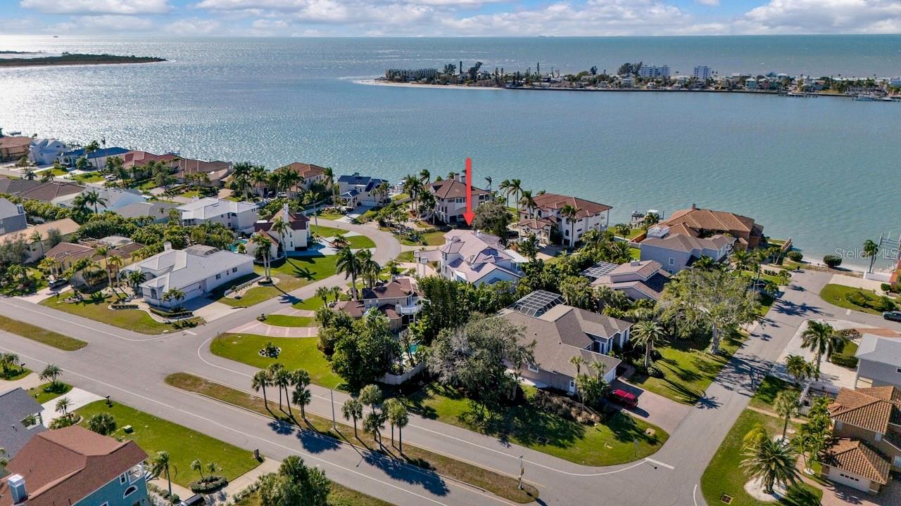 Image 21 of 51 For 608 Columbus Drive