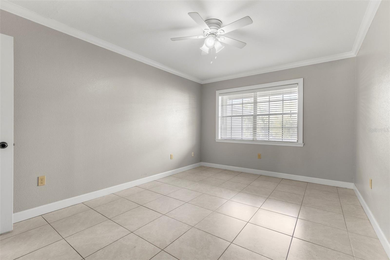 Image 22 of 26 For 2207 Carolina Avenue 23