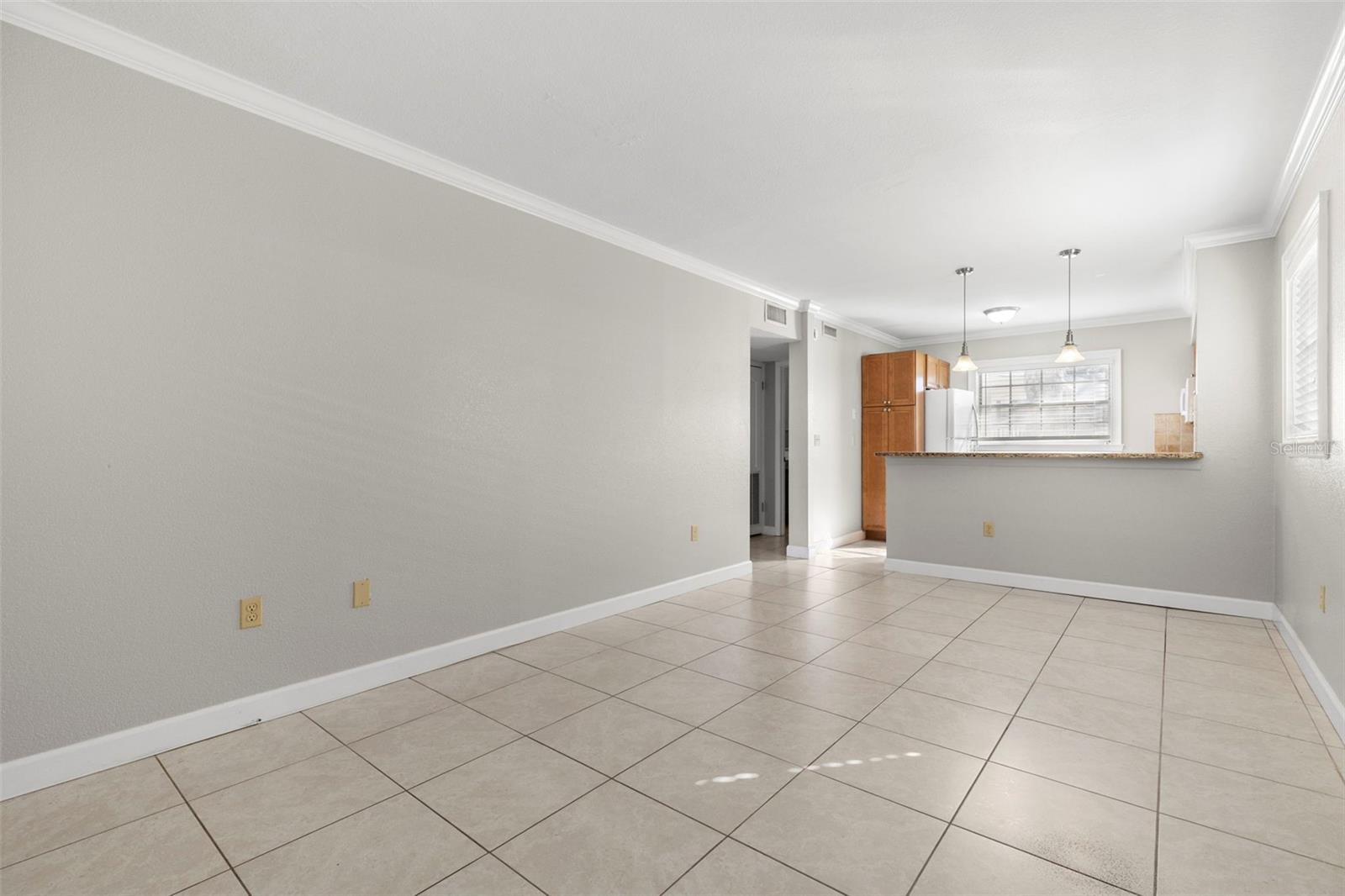 Image 9 of 26 For 2207 Carolina Avenue 23