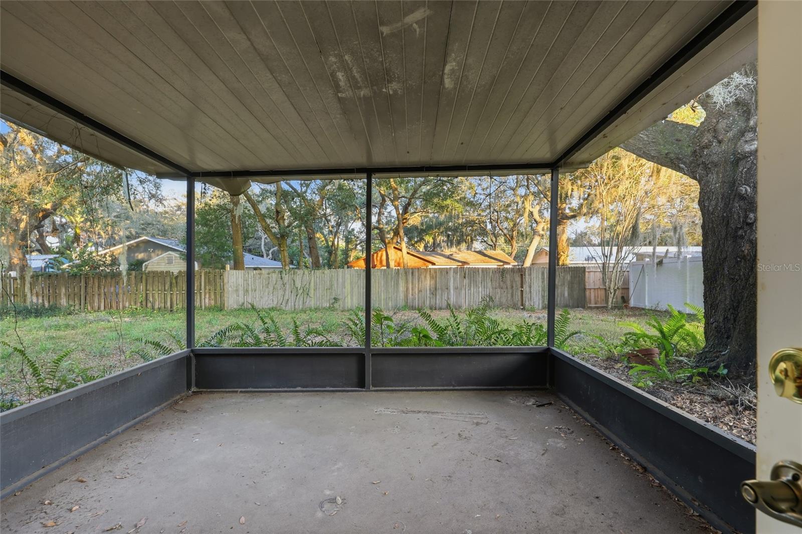 Image 23 of 29 For 2740 Dellwood Drive