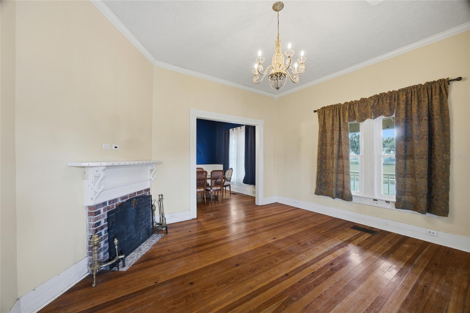 Image 6 of 43 For 37508 Church Avenue