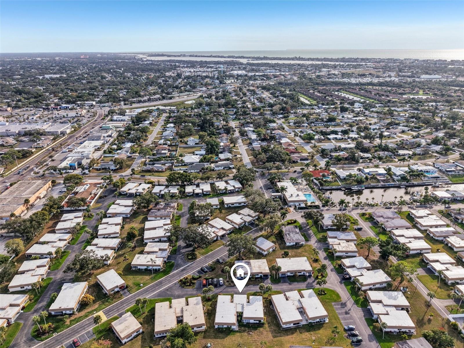 Image 20 of 28 For 2731 Riverbluff Way V-76