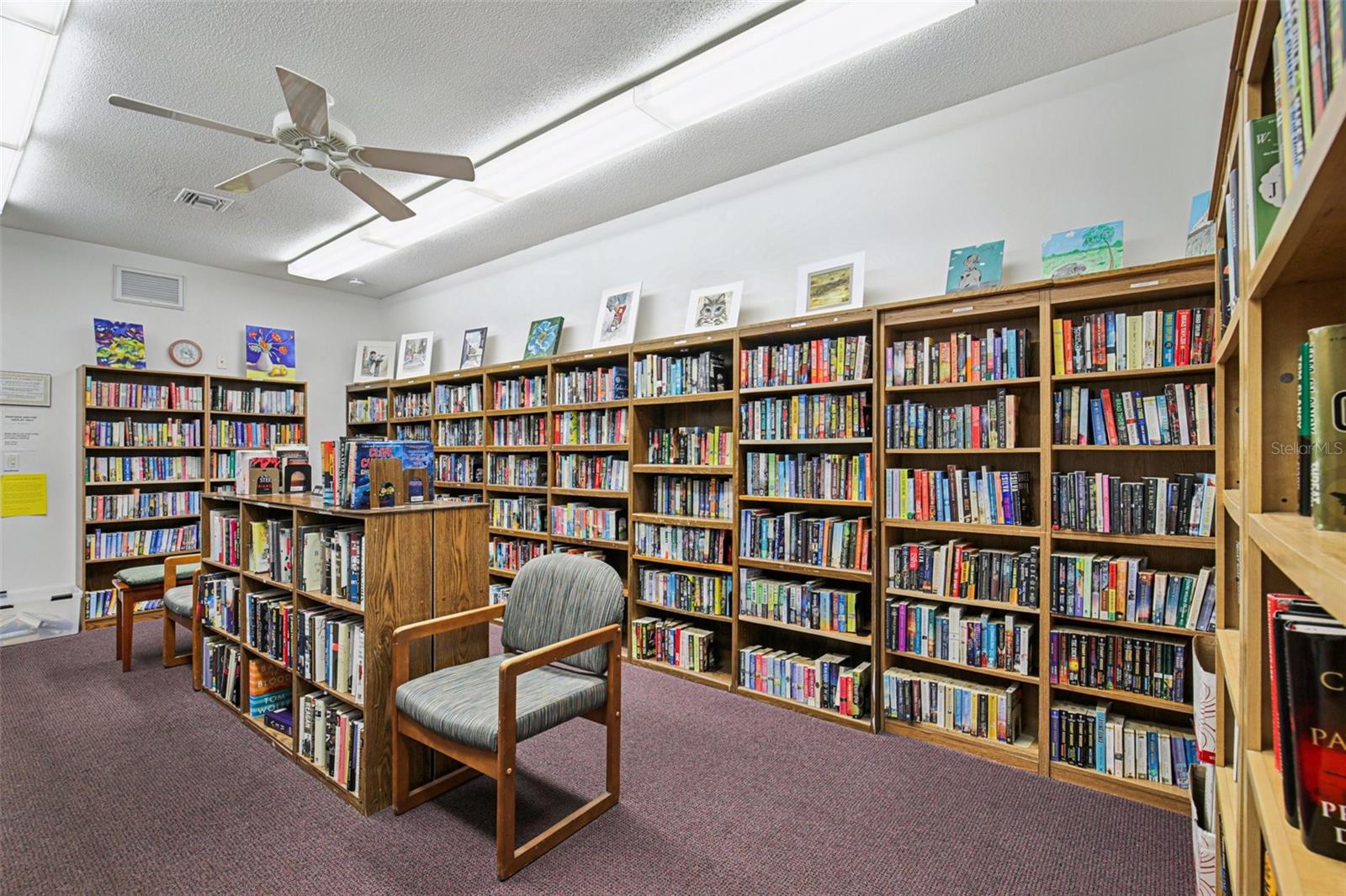 Image 24 of 28 For 2731 Riverbluff Way V-76