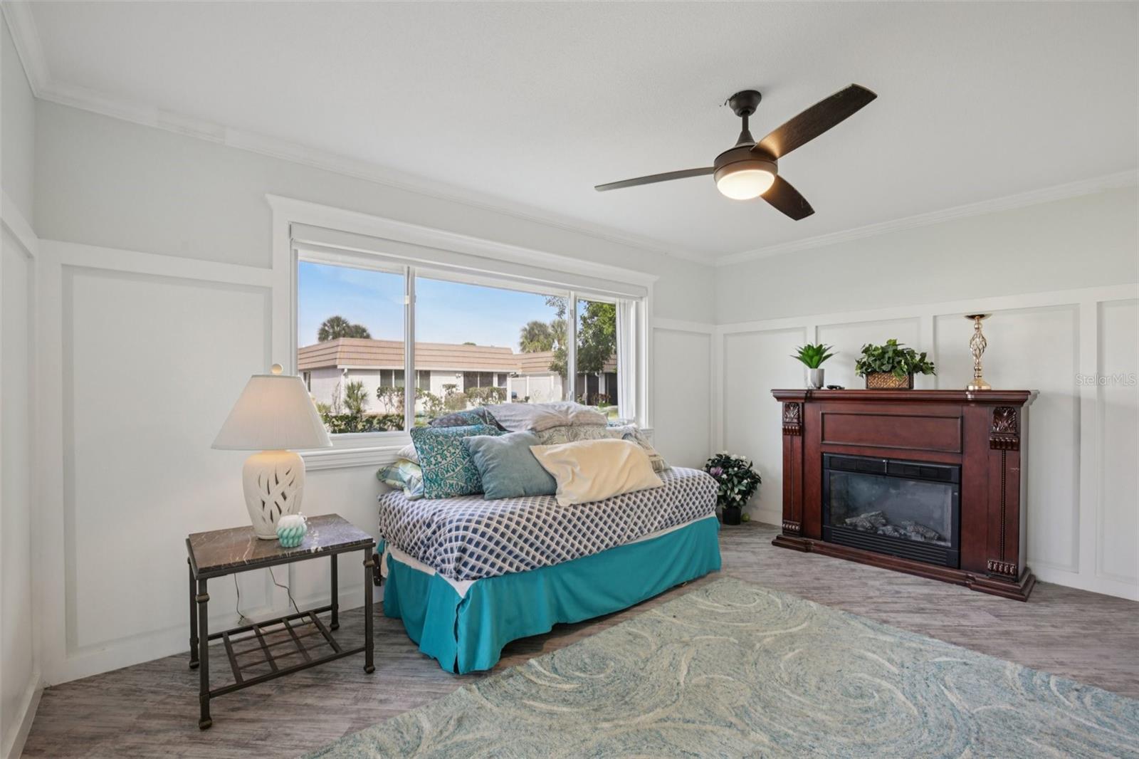 Image 9 of 28 For 2731 Riverbluff Way V-76