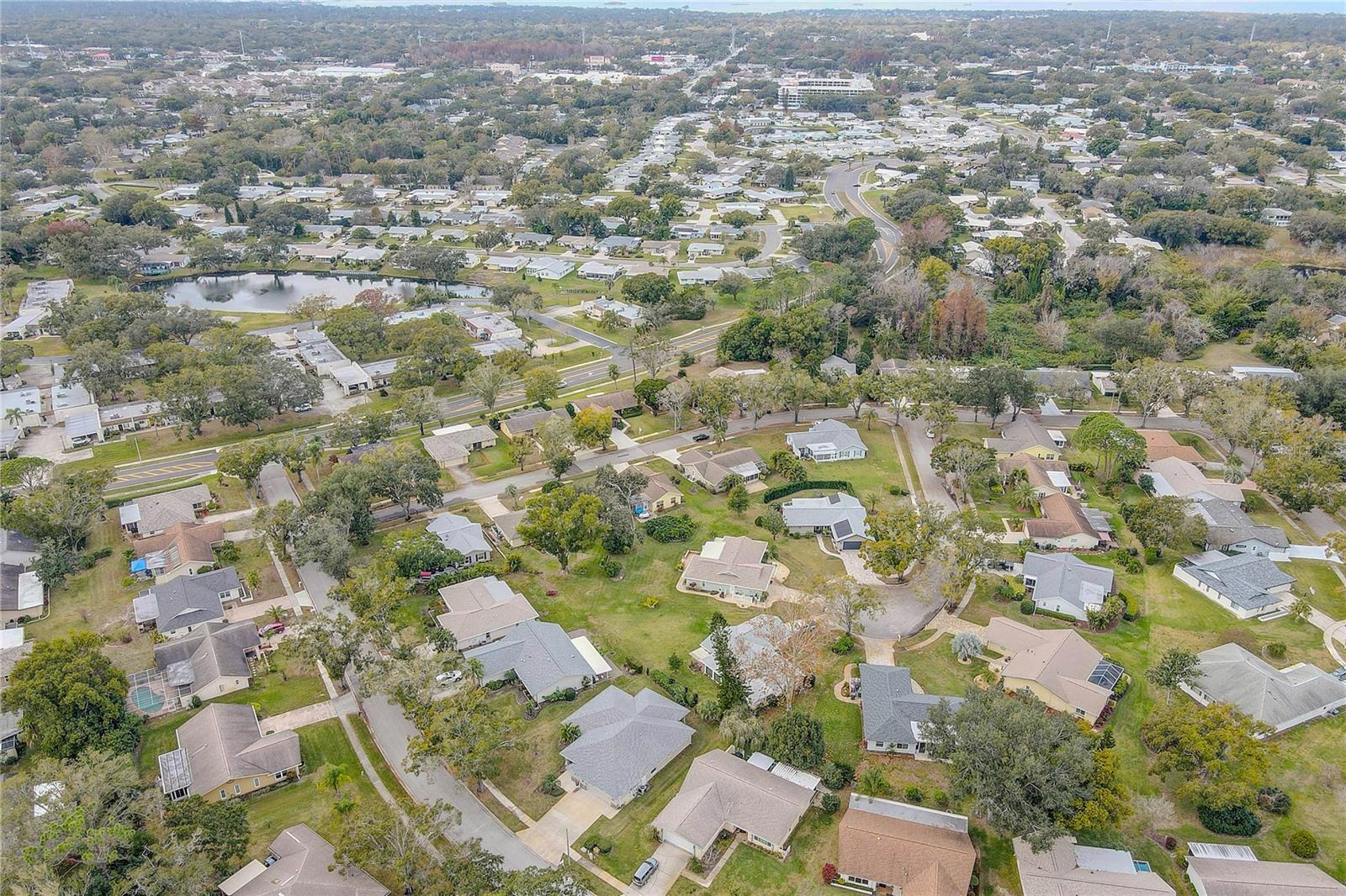 Listing photo id 49 for 1319 Glengarry Drive