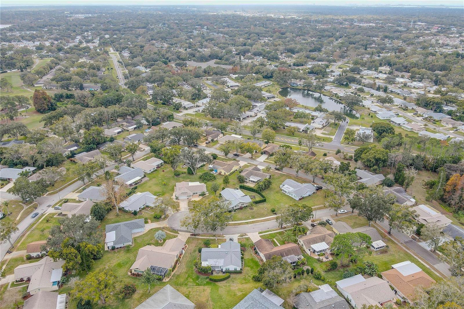 Listing photo id 51 for 1319 Glengarry Drive