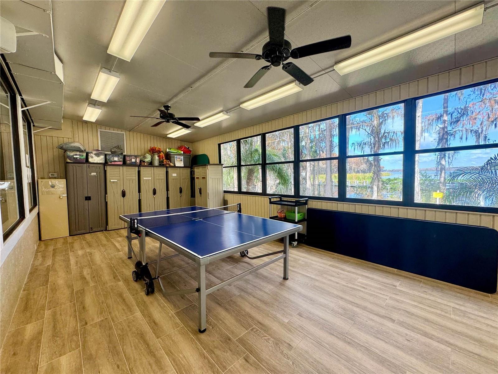 Listing photo id 61 for 1319 Glengarry Drive