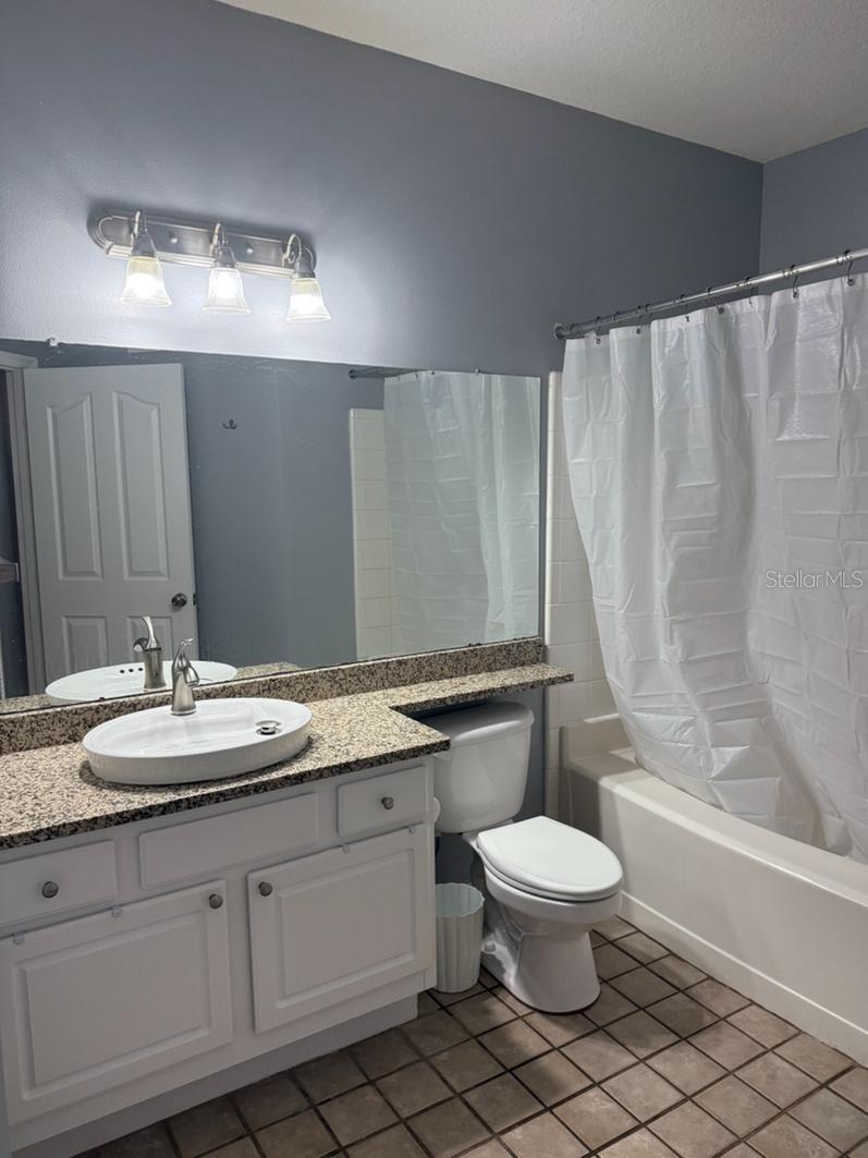 Image 10 of 14 For 4207 Dale Mabry Highway 2408