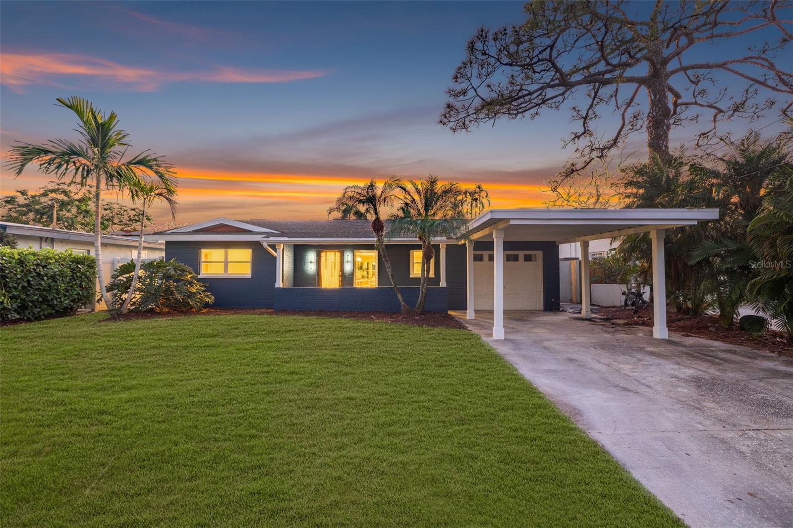 Details for 4790 Venetian Boulevard Ne, ST PETERSBURG, FL 33703