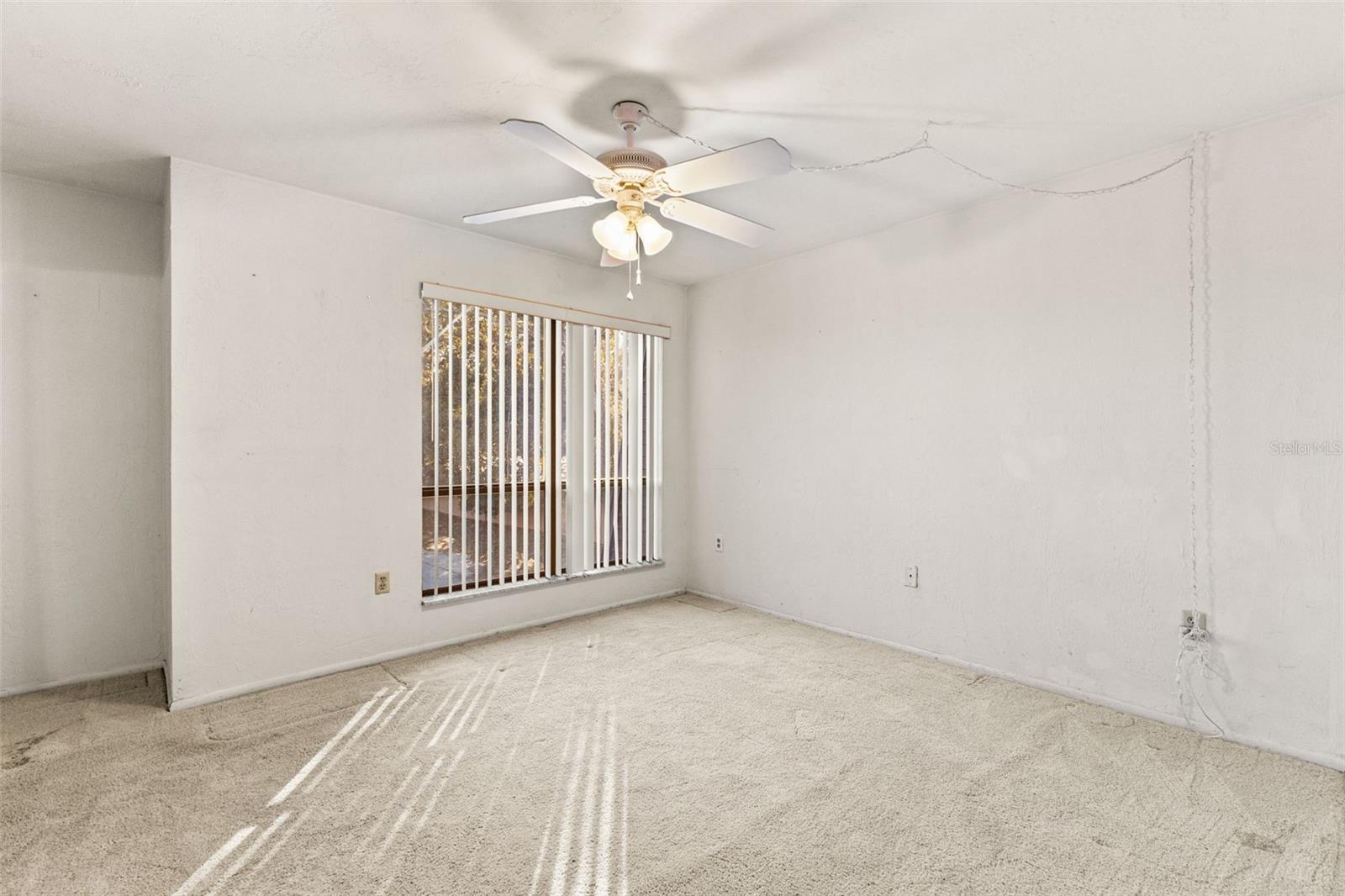 Image 16 of 27 For 1836 Crystal Lake Drive