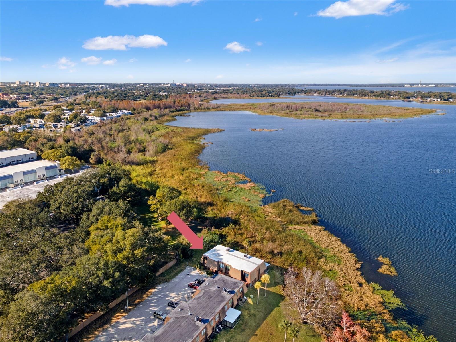 Image 23 of 27 For 1836 Crystal Lake Drive