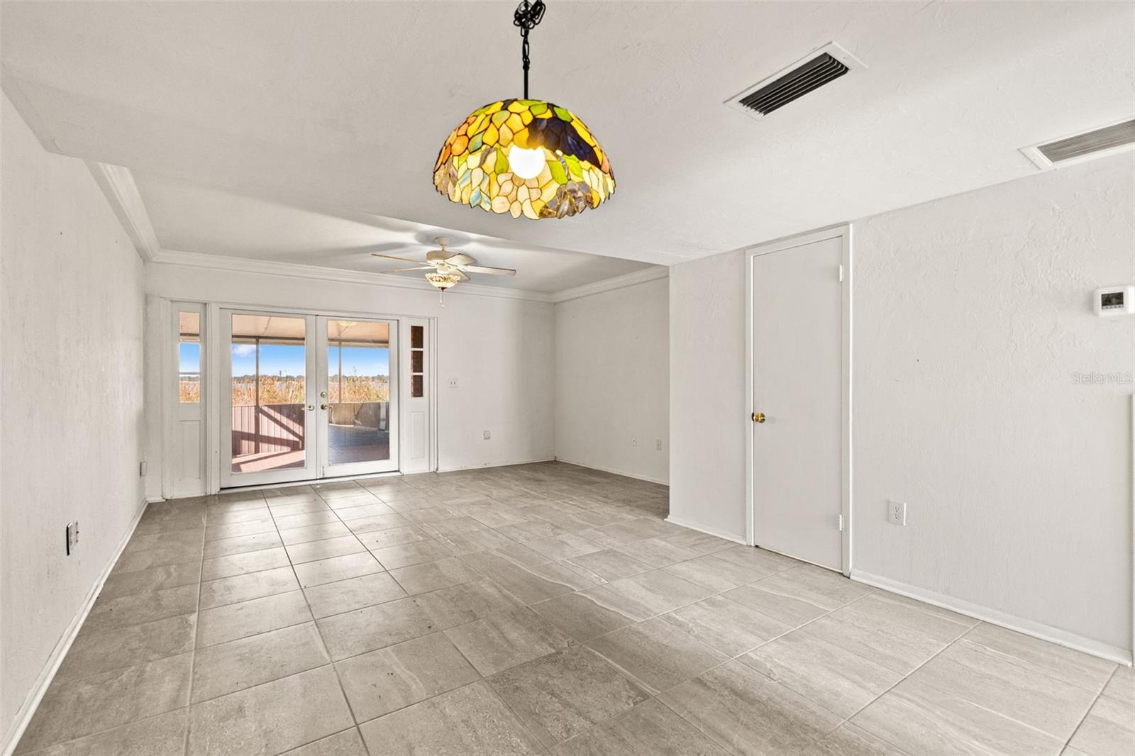 Image 4 of 27 For 1836 Crystal Lake Drive