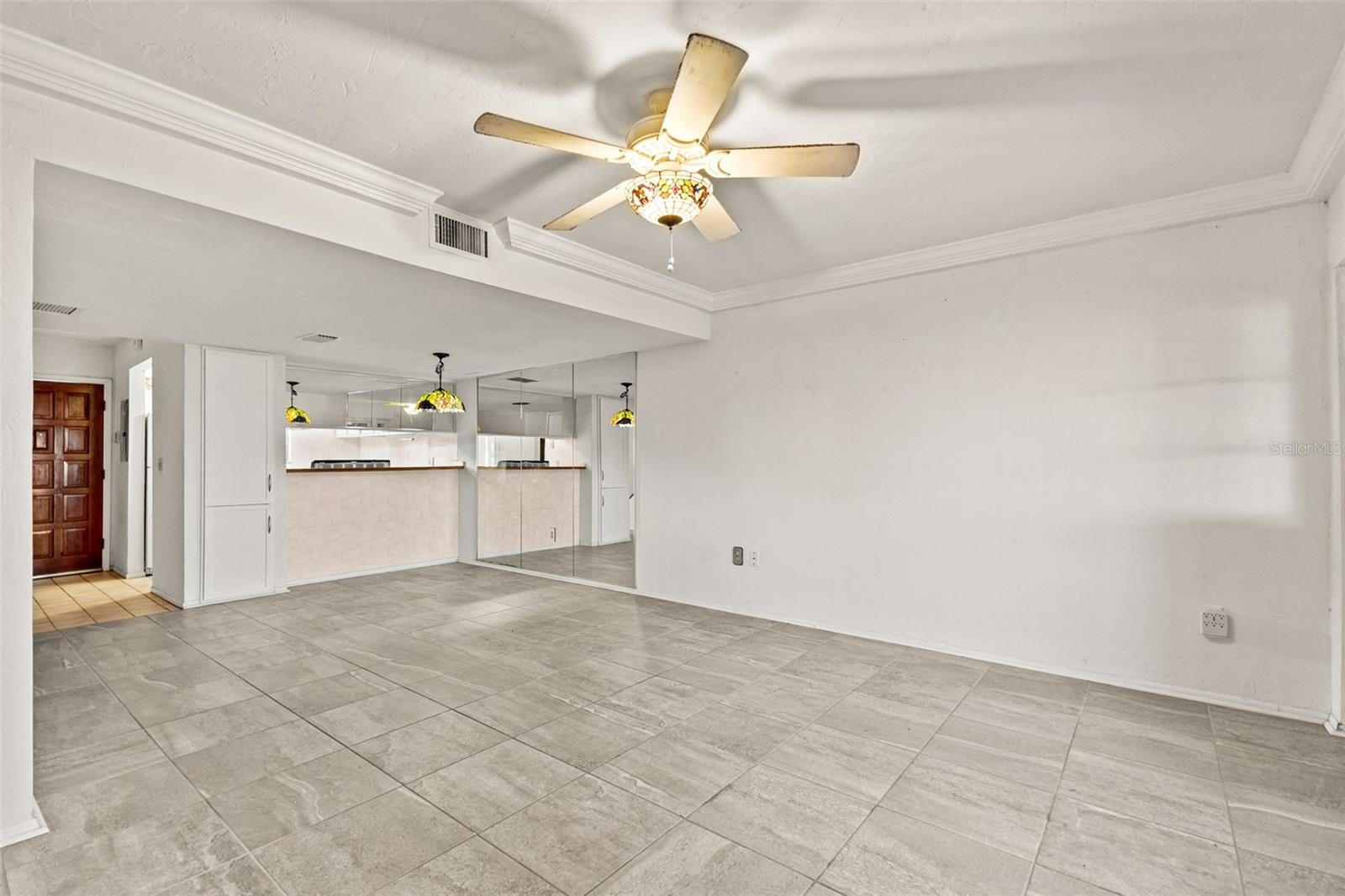 Image 6 of 27 For 1836 Crystal Lake Drive