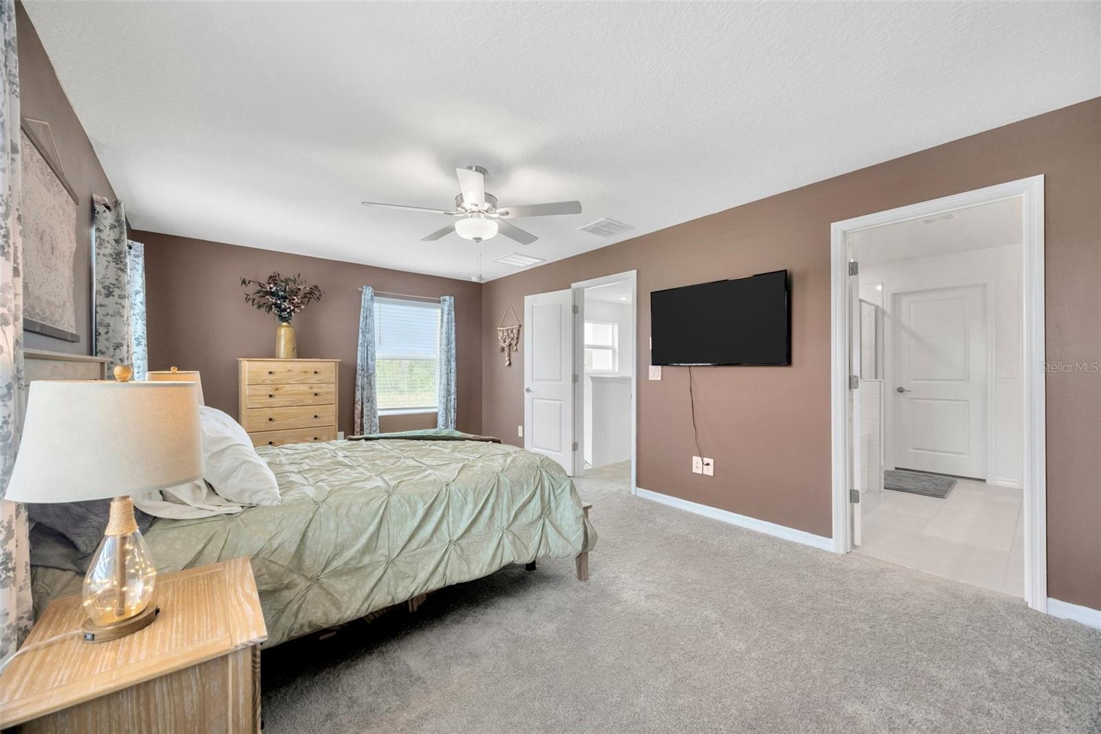 Image 19 of 39 For 17741 Tawny Malt Pl