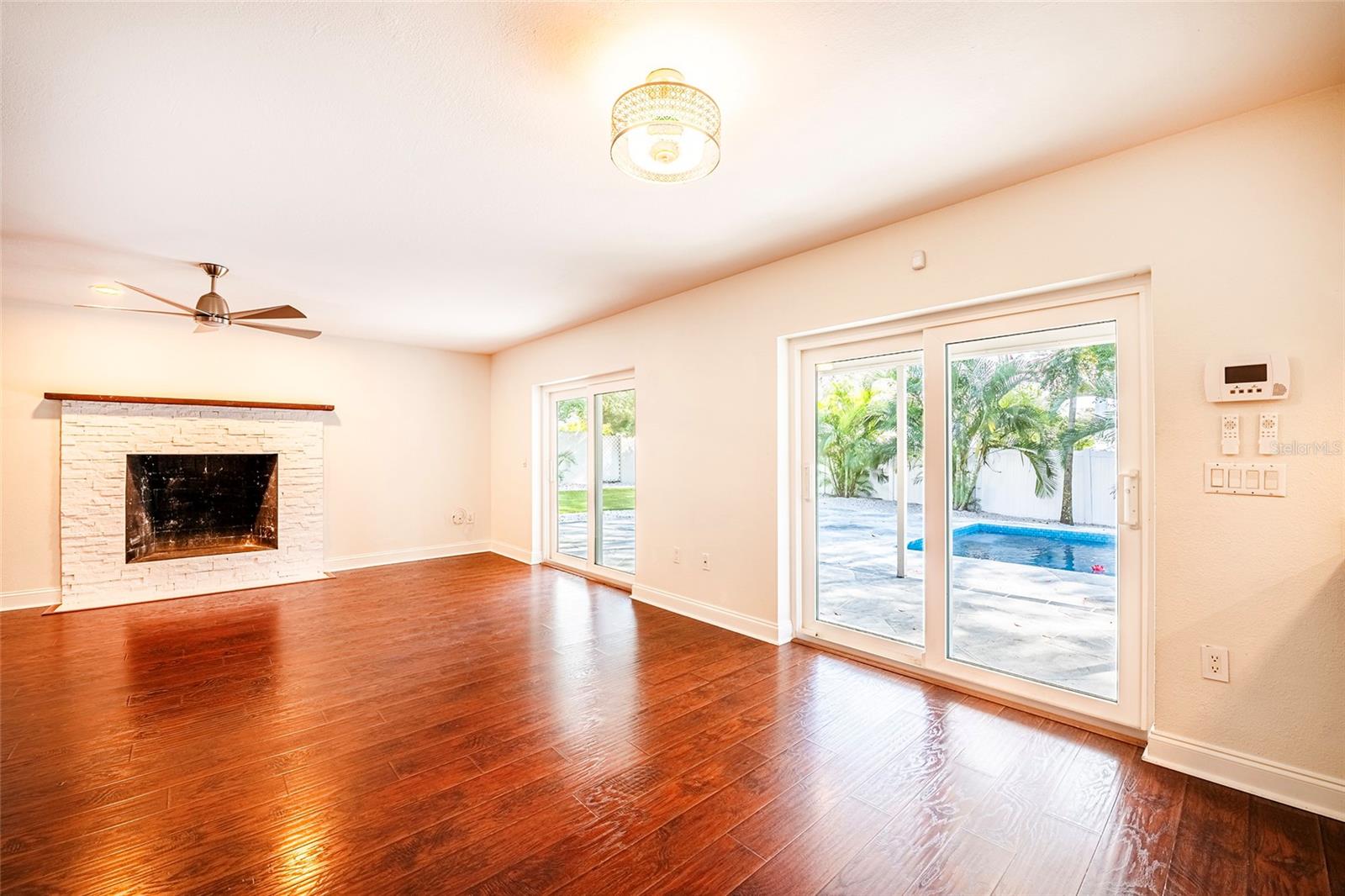 Image 11 of 53 For 1599 Brae Moor Lane