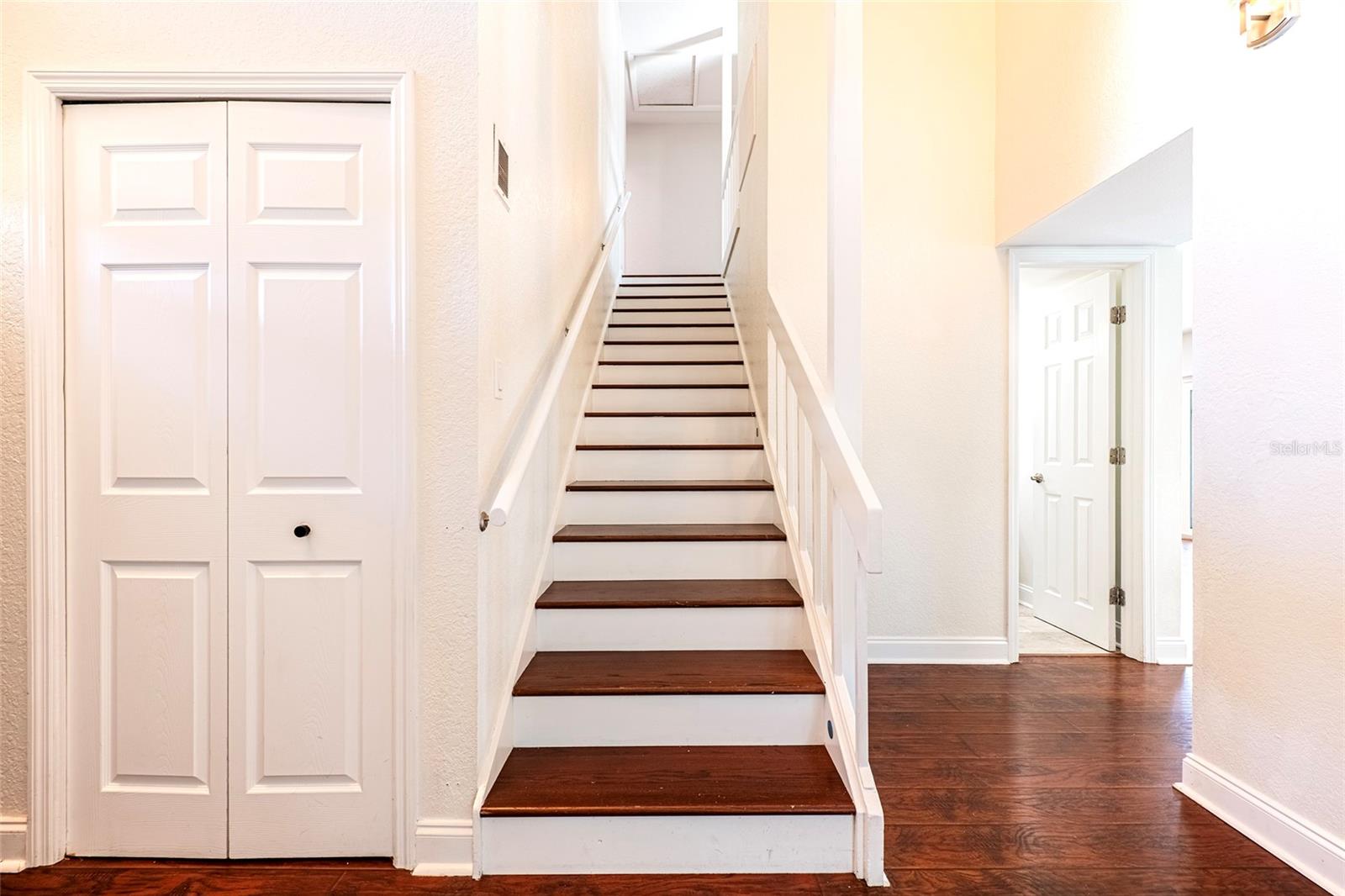 Image 17 of 53 For 1599 Brae Moor Lane