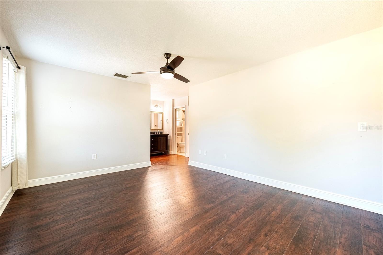 Image 31 of 53 For 1599 Brae Moor Lane