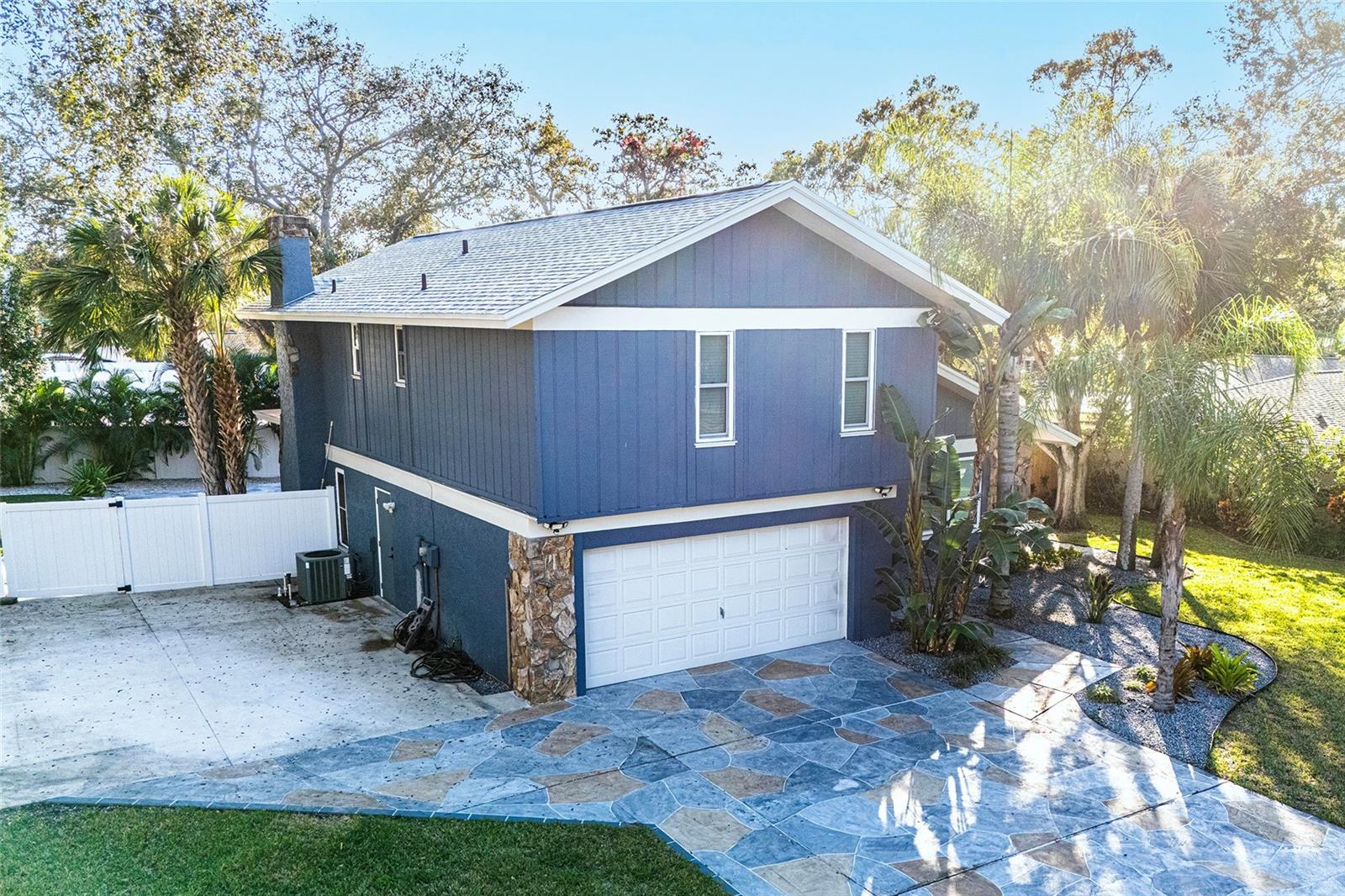 Image 43 of 53 For 1599 Brae Moor Lane