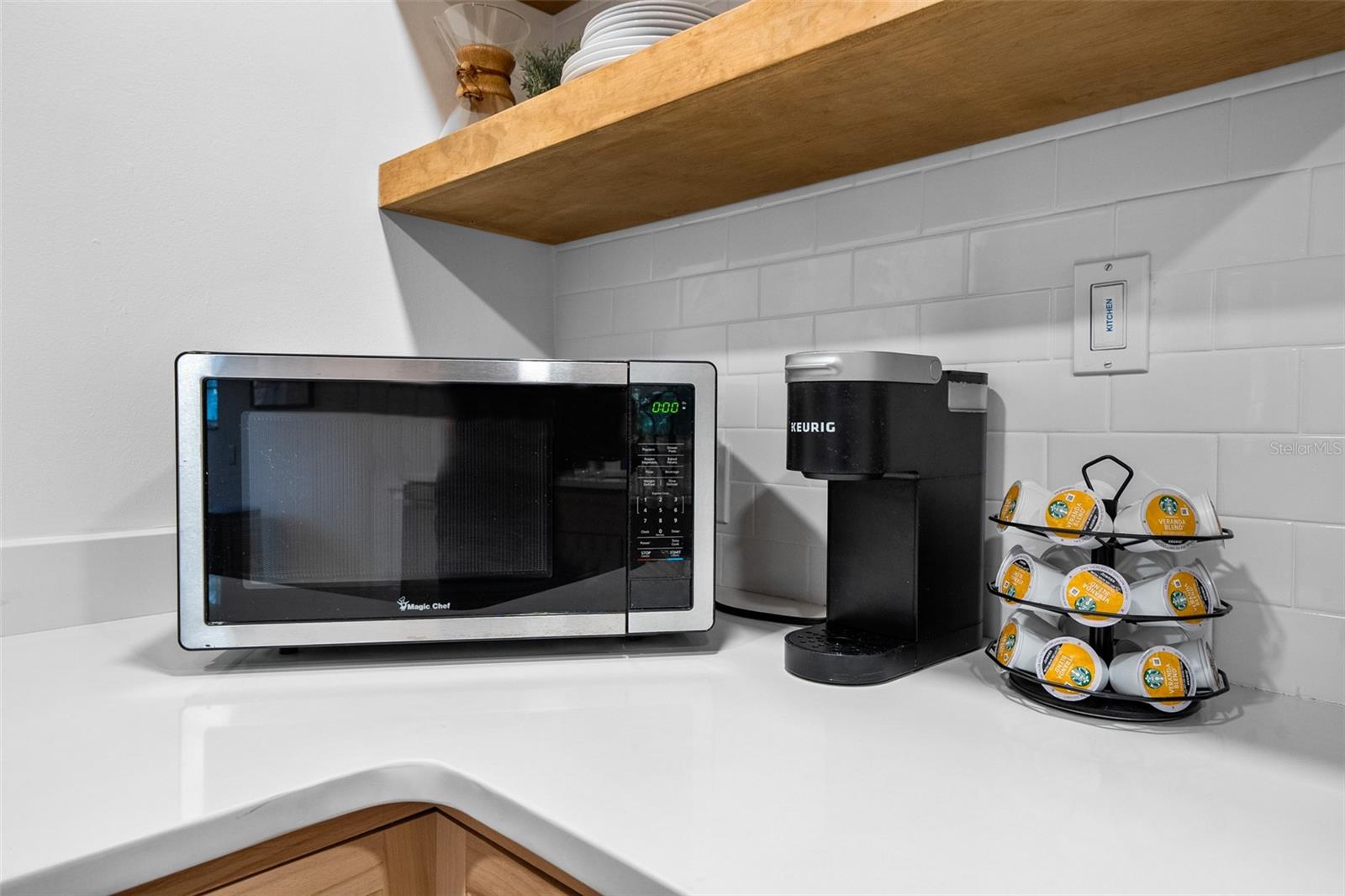 Image 14 of 31 For 314 Alva Street