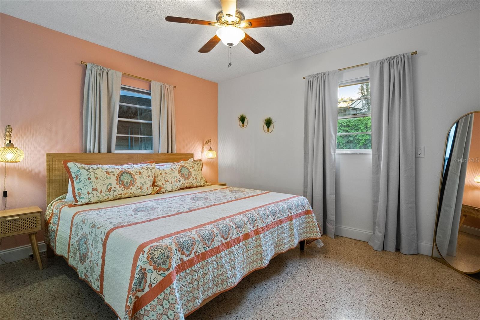 Image 22 of 31 For 314 Alva Street