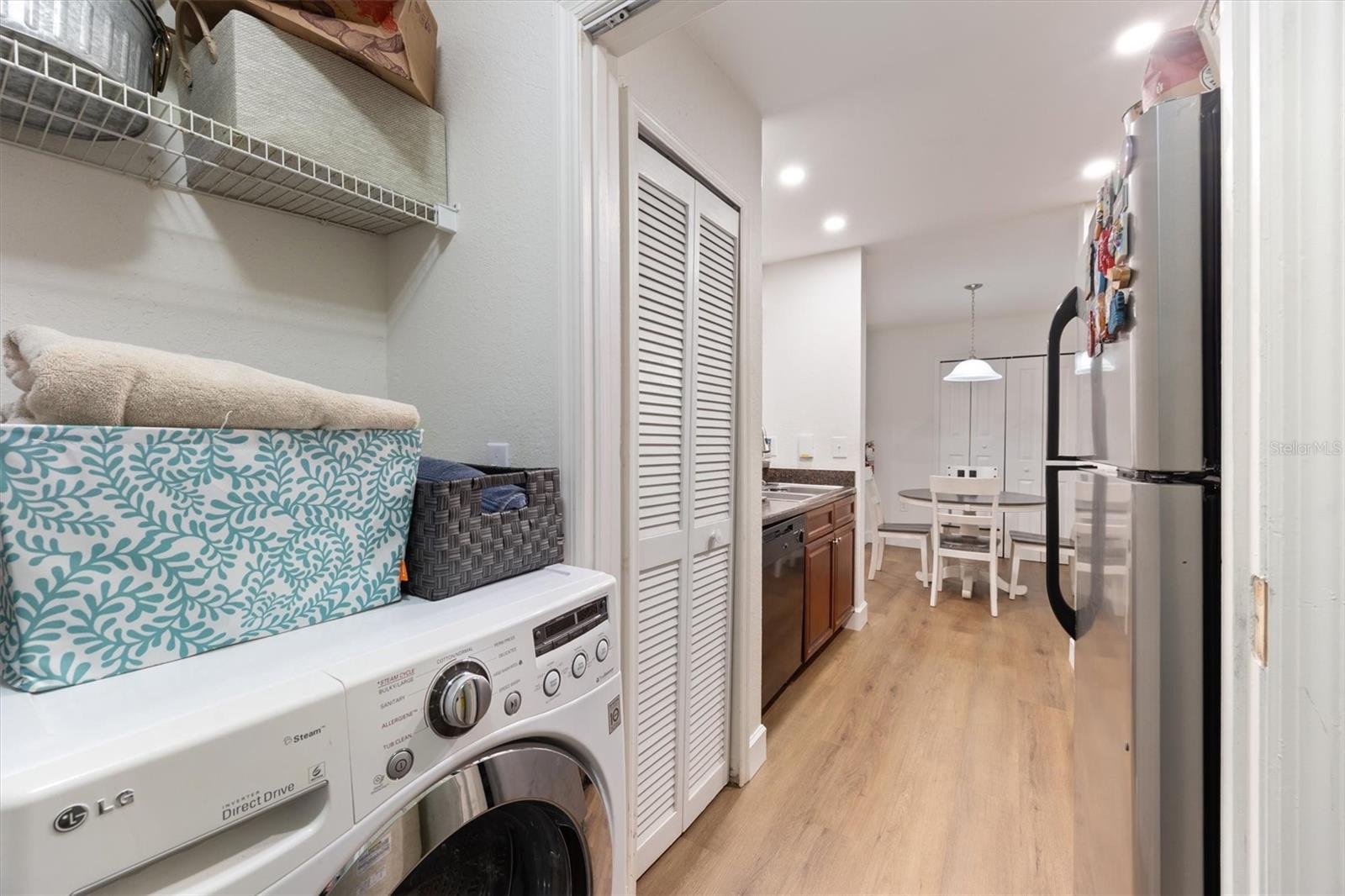 Image 17 of 50 For 3705 27th Street 913