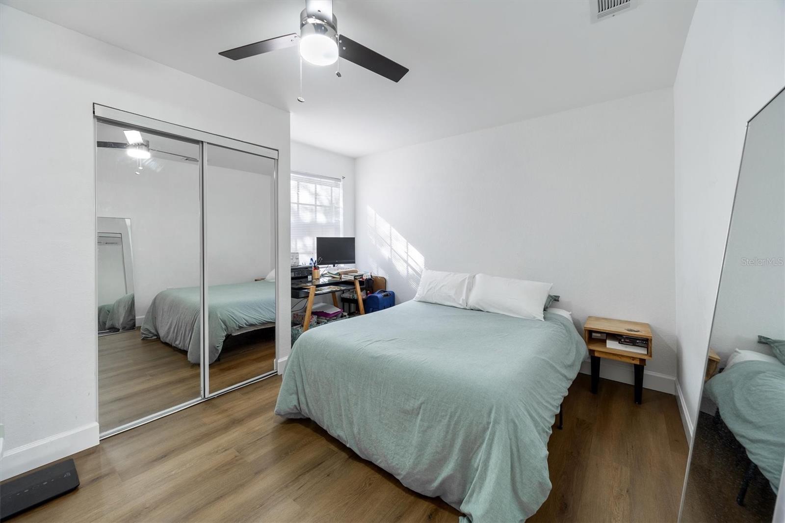 Image 40 of 50 For 3705 27th Street 913