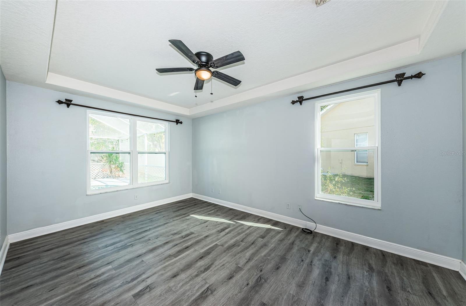 Image 17 of 49 For 443 Briland Street