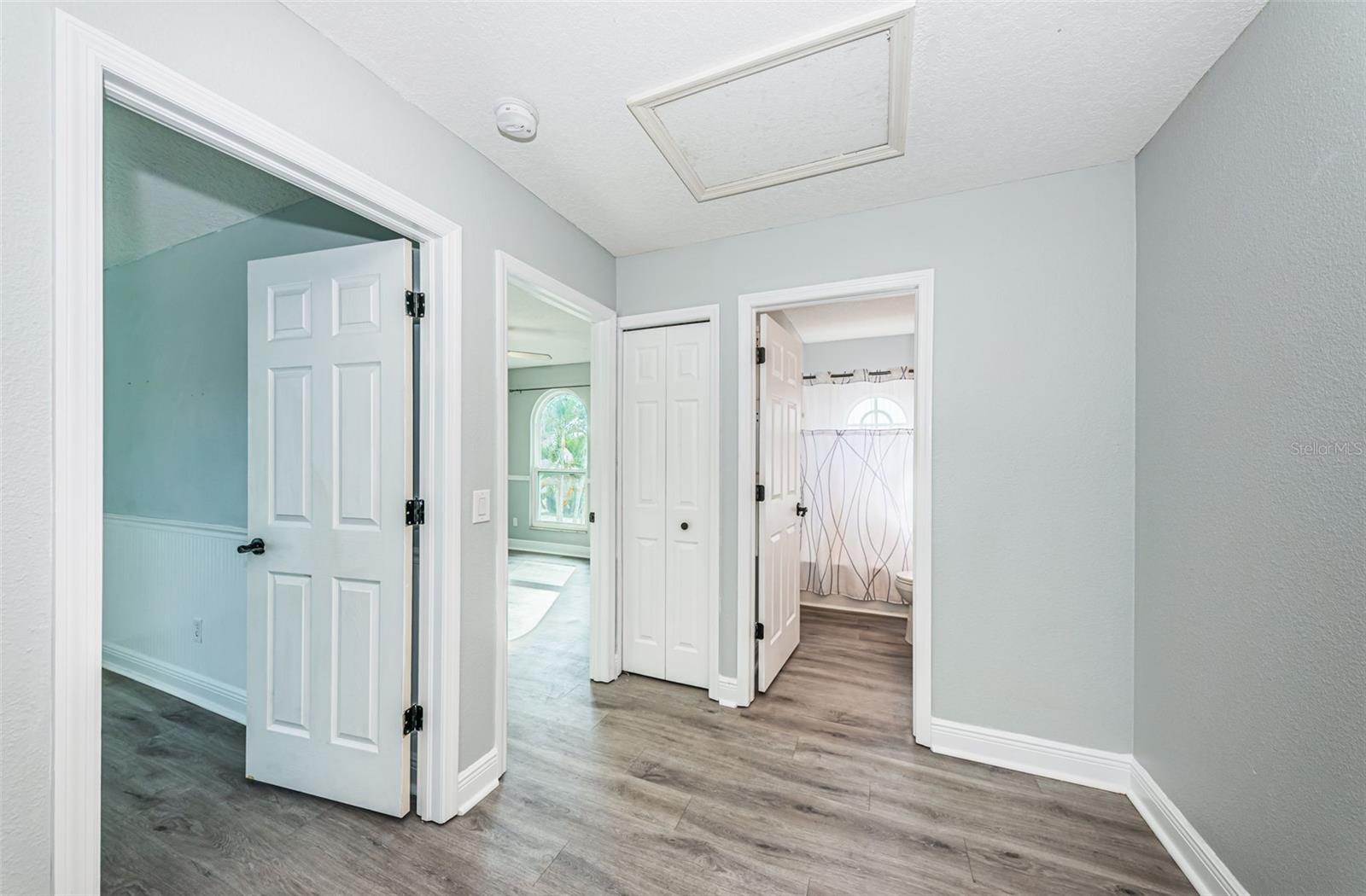 Image 22 of 49 For 443 Briland Street