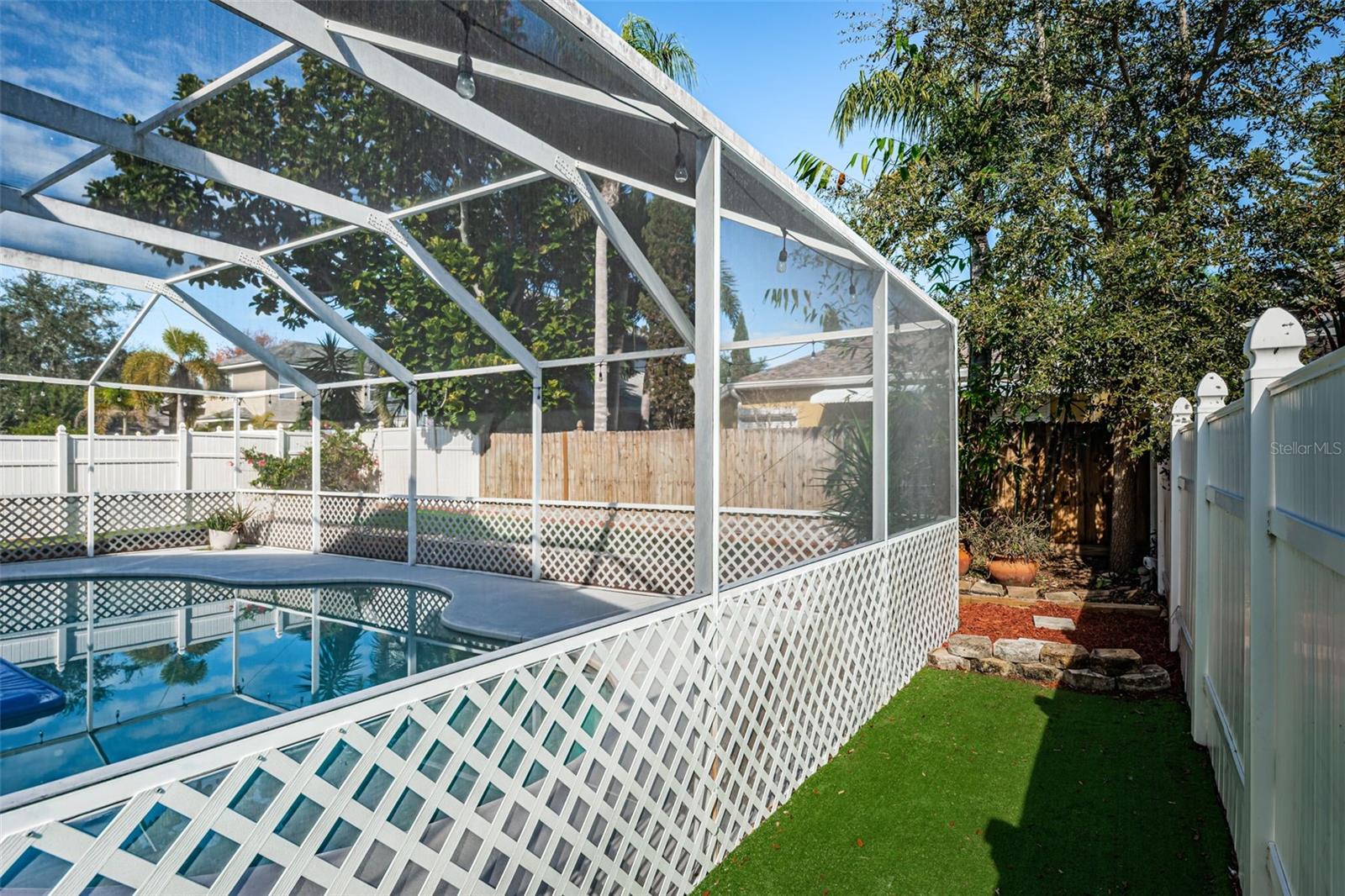 Image 39 of 49 For 443 Briland Street