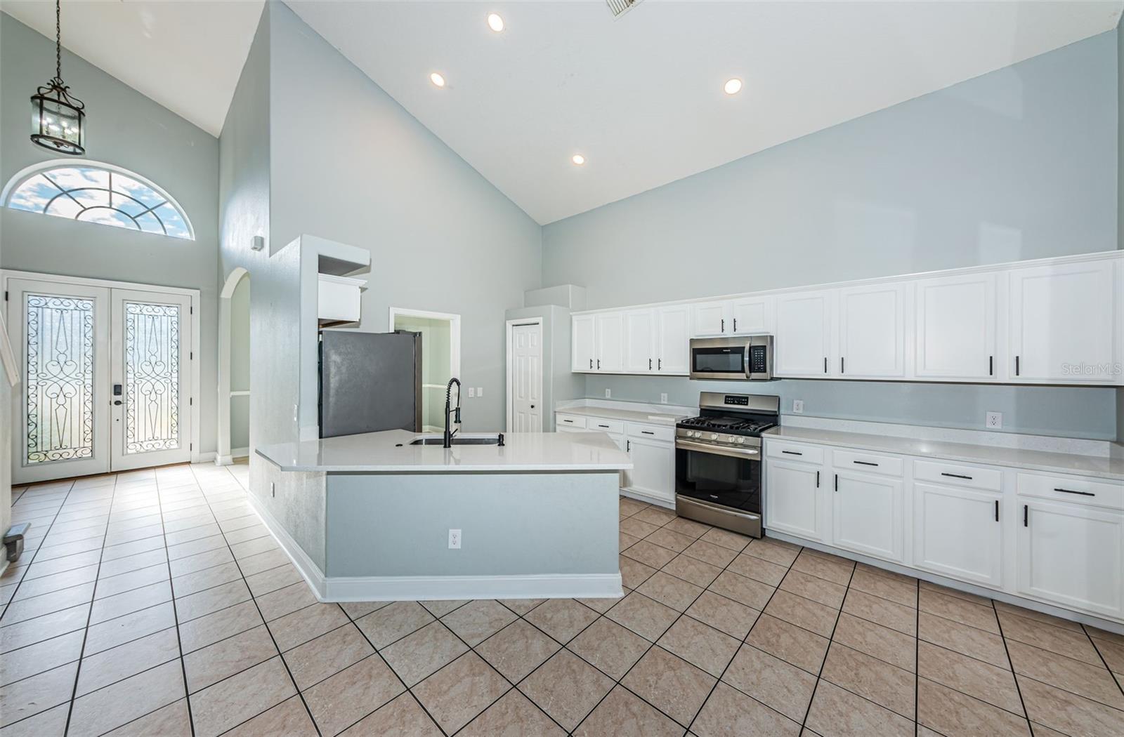 Image 9 of 49 For 443 Briland Street