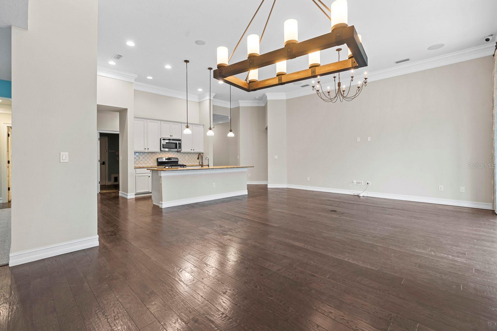 Image 61 of 95 For 6809 Scenic Drive