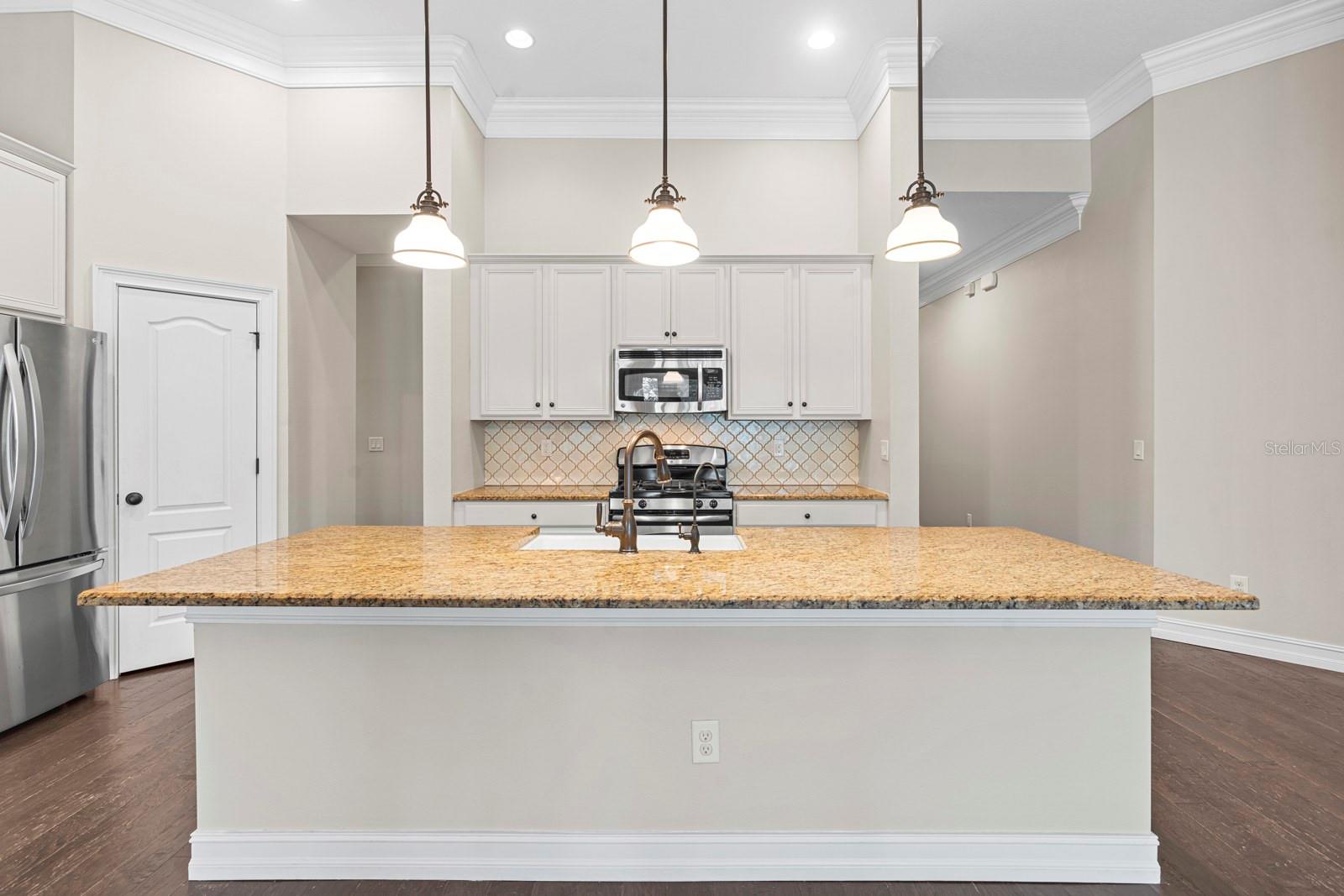 Image 68 of 95 For 6809 Scenic Drive