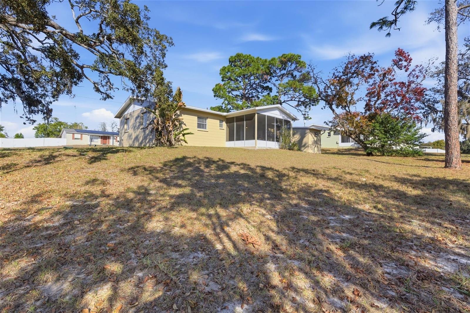 Image 4 of 20 For 9326 Bay Drive