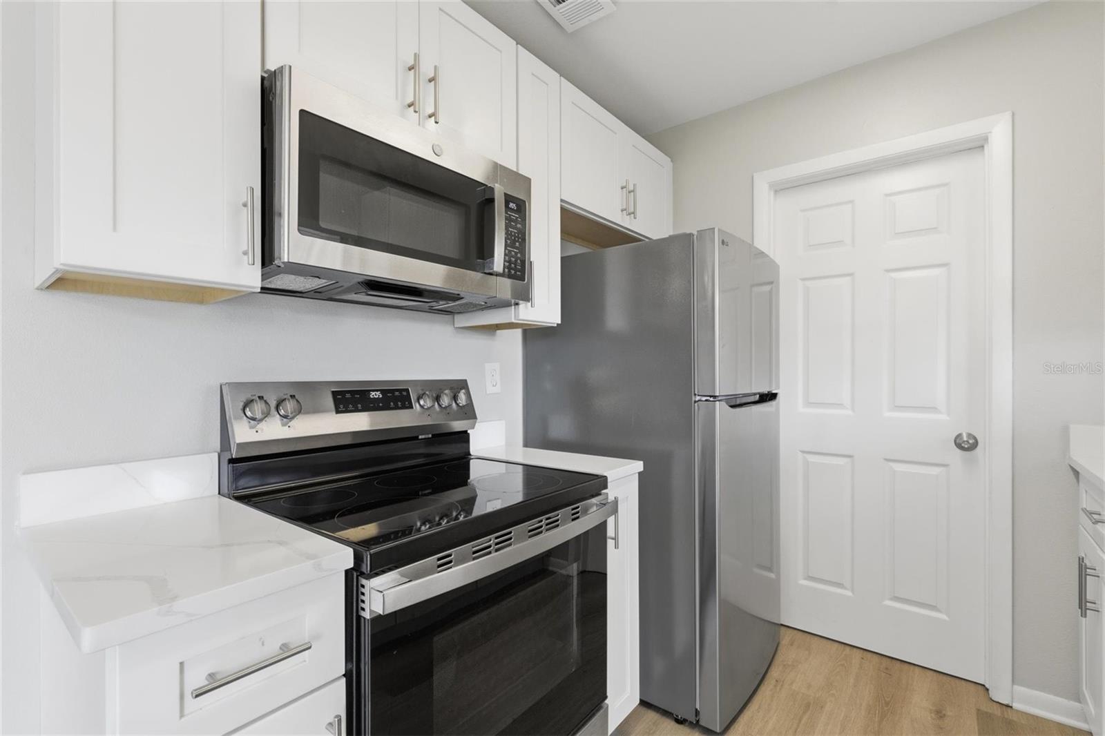 Image 9 of 20 For 9326 Bay Drive