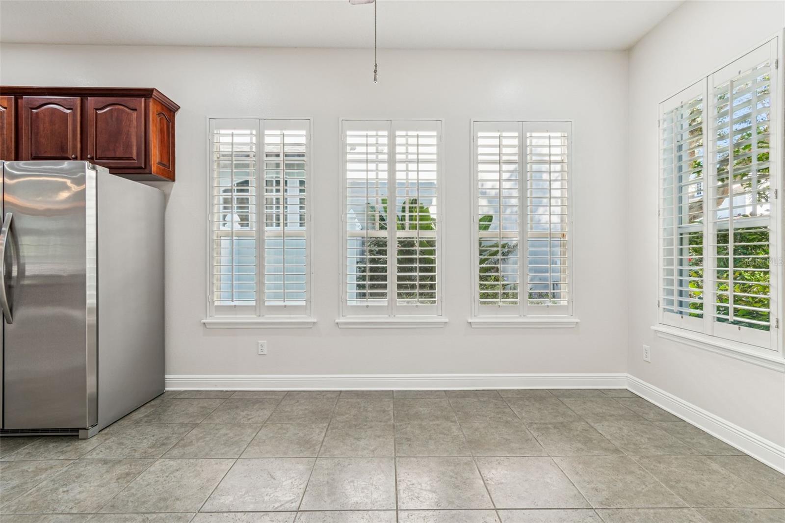 Listing photo id 19 for 8094 Cottonwood Court