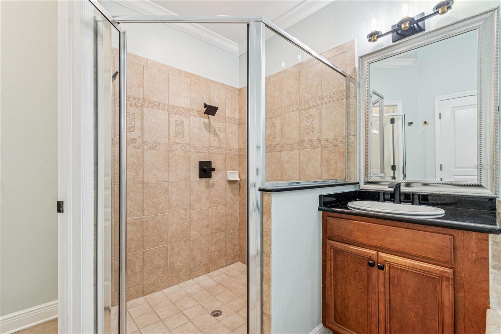 Listing photo id 40 for 8094 Cottonwood Court