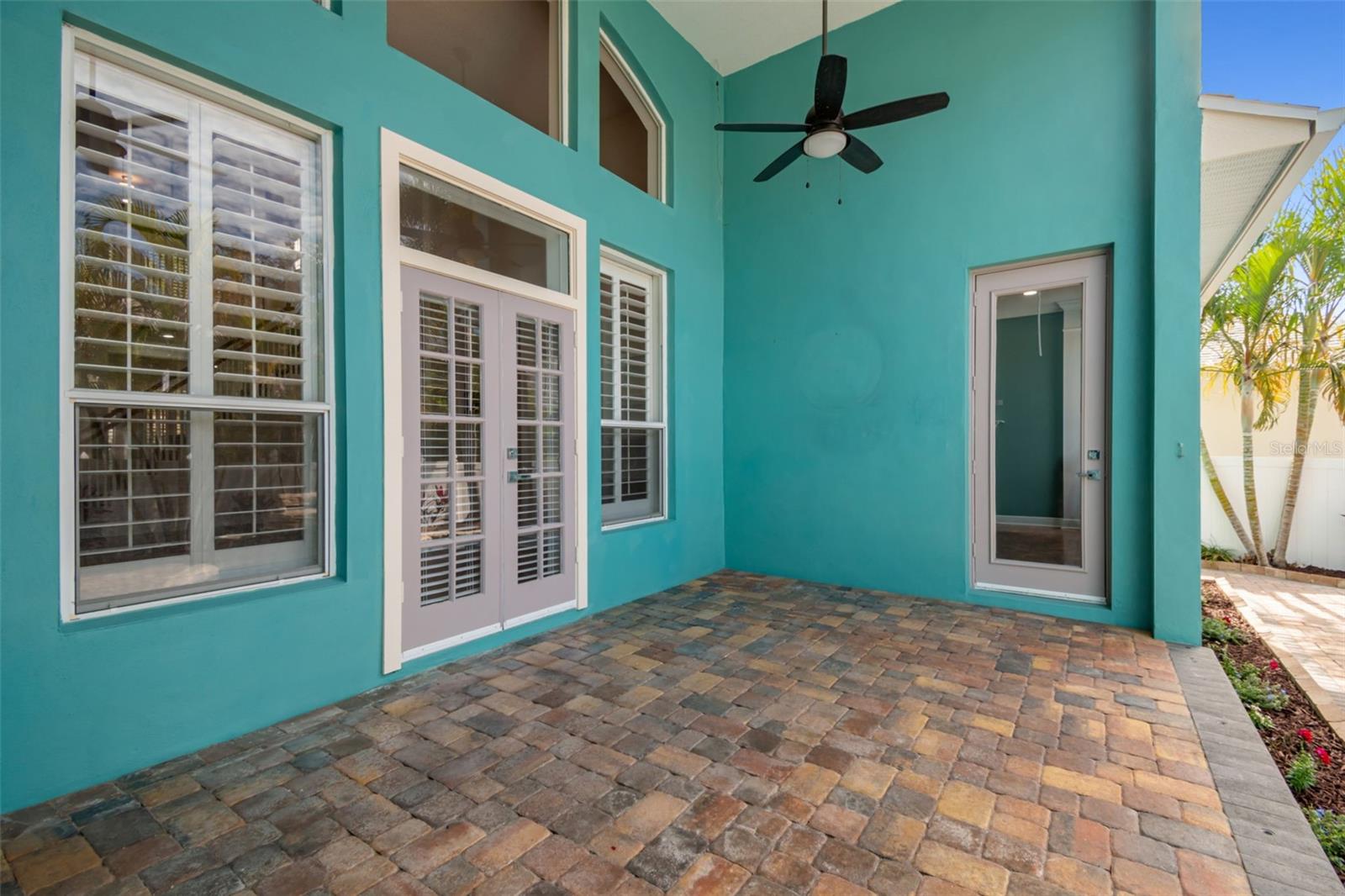 Listing photo id 69 for 8094 Cottonwood Court