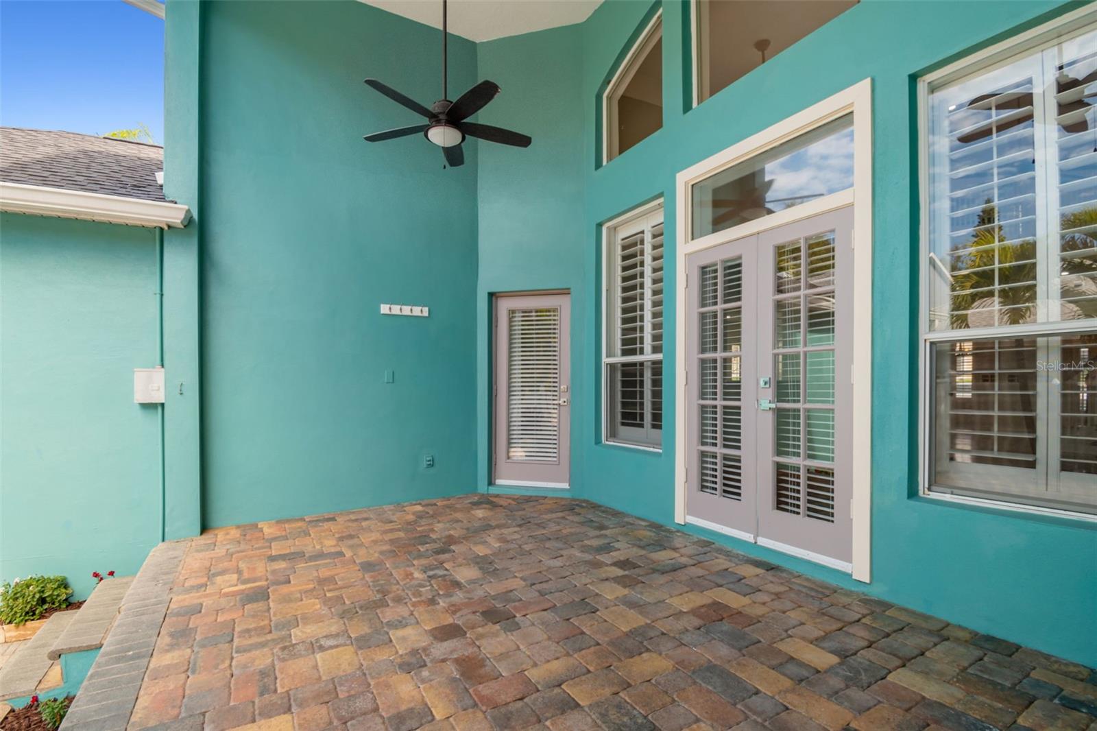 Listing photo id 70 for 8094 Cottonwood Court