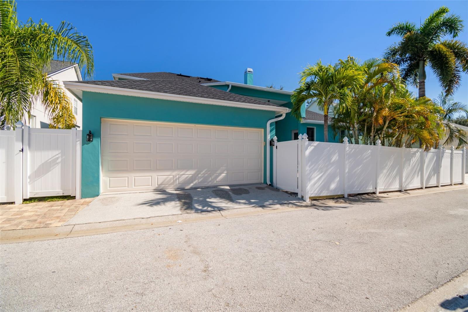 Listing photo id 78 for 8094 Cottonwood Court