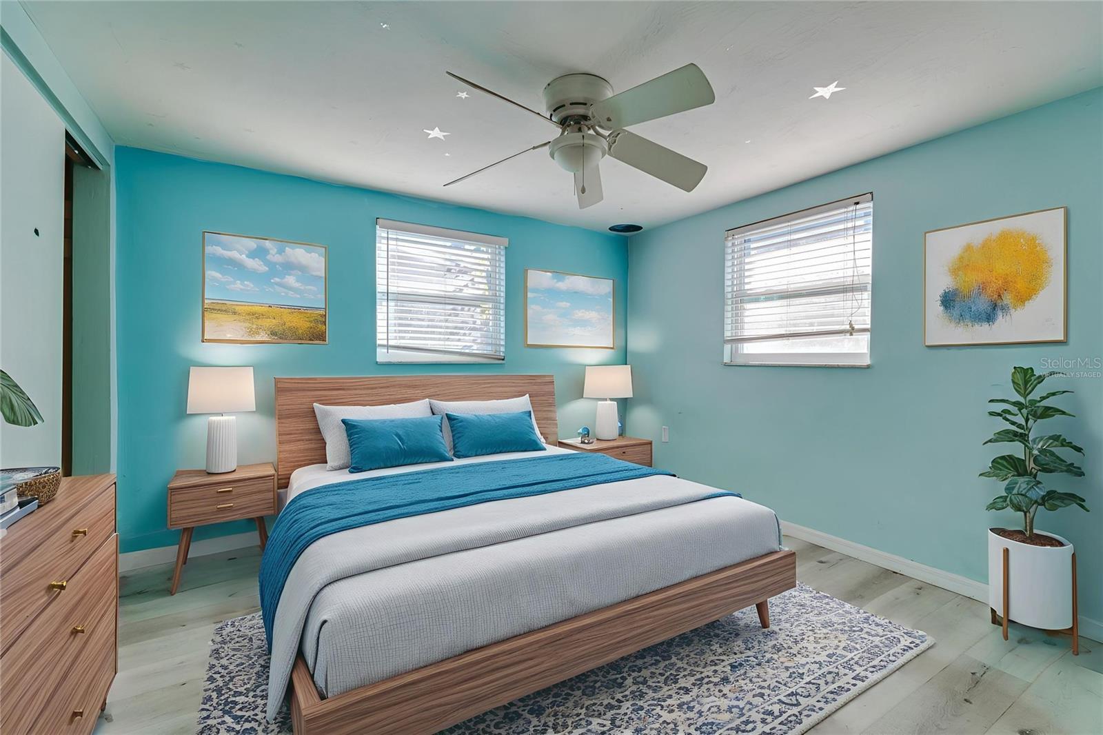 Listing photo id 10 for 7404 Princeton Drive