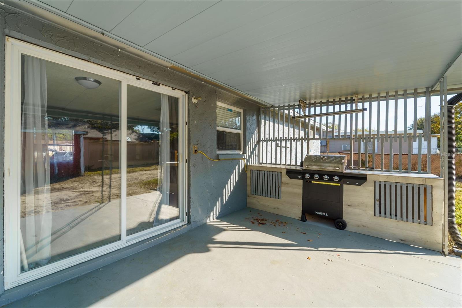 Listing photo id 18 for 7404 Princeton Drive