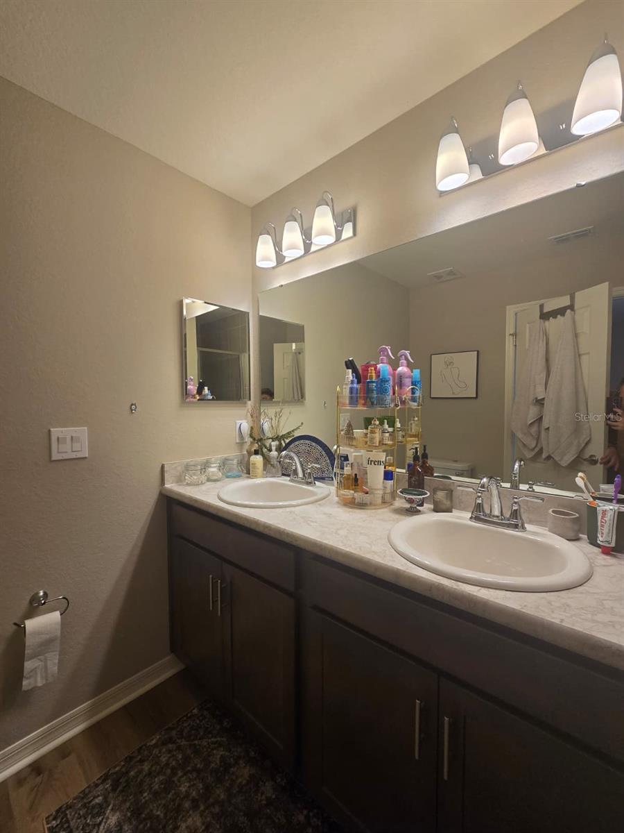 Image 11 of 37 For 2738 Idyll Lakes Circle