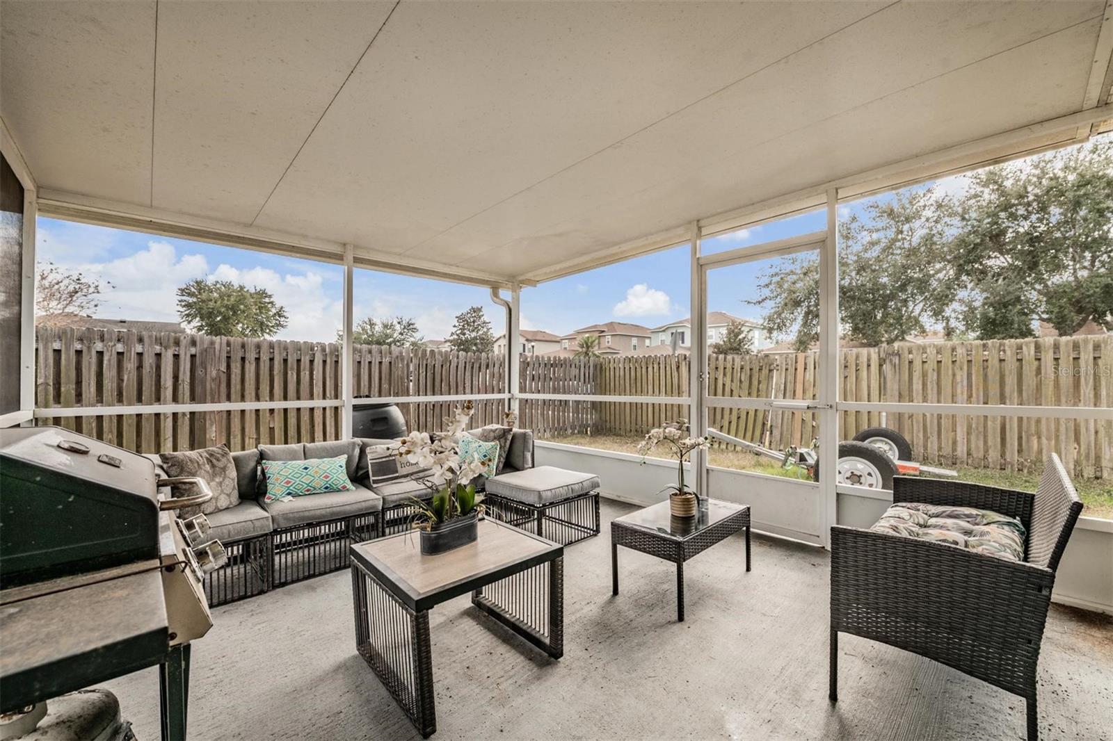 Image 22 of 38 For 9520 Simeon Drive