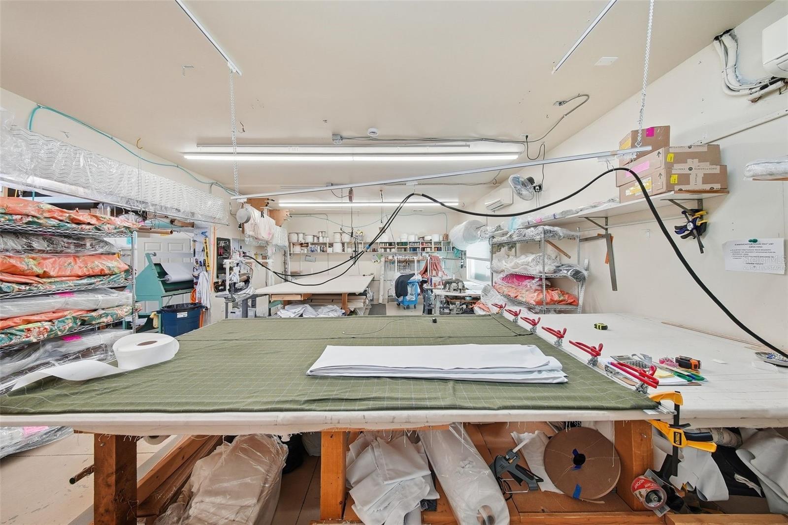 Image 26 of 46 For 16415 Florida Avenue