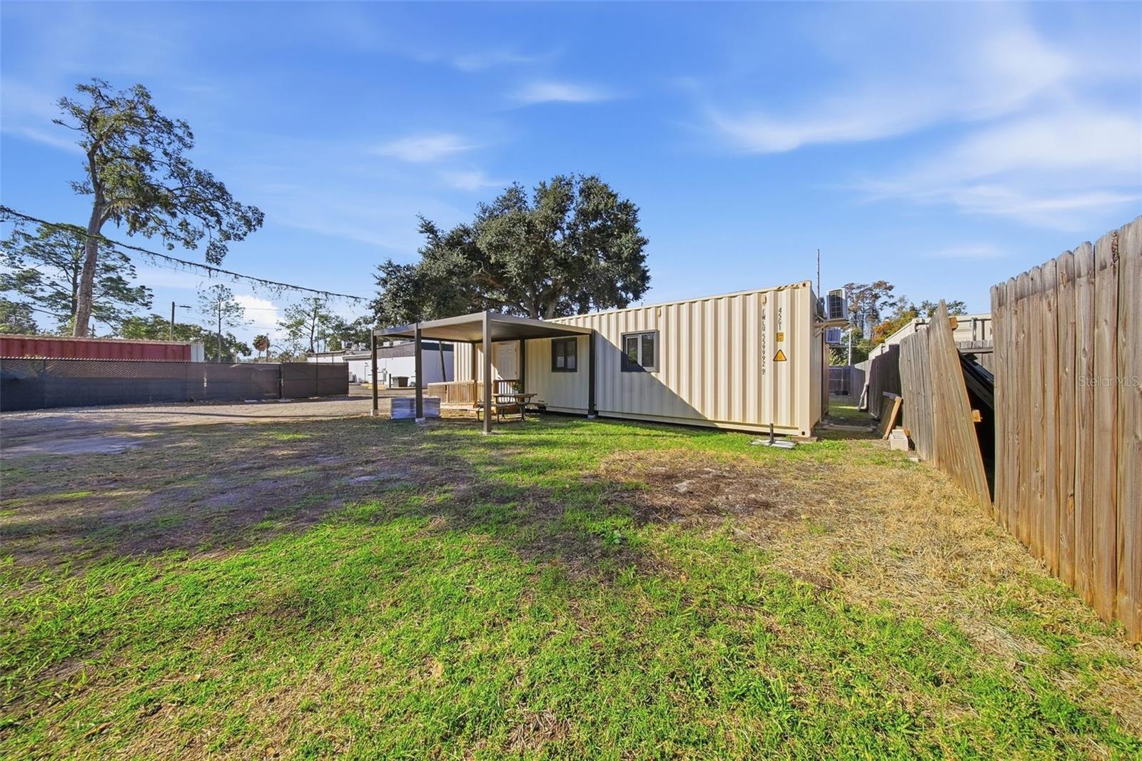 Image 37 of 46 For 16415 Florida Avenue