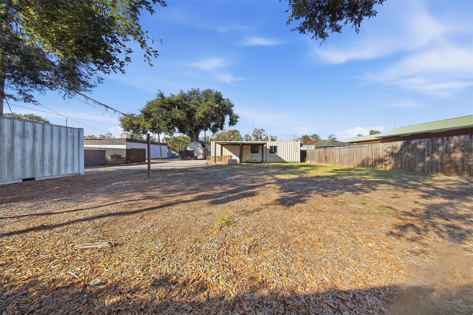 Image 39 of 46 For 16415 Florida Avenue