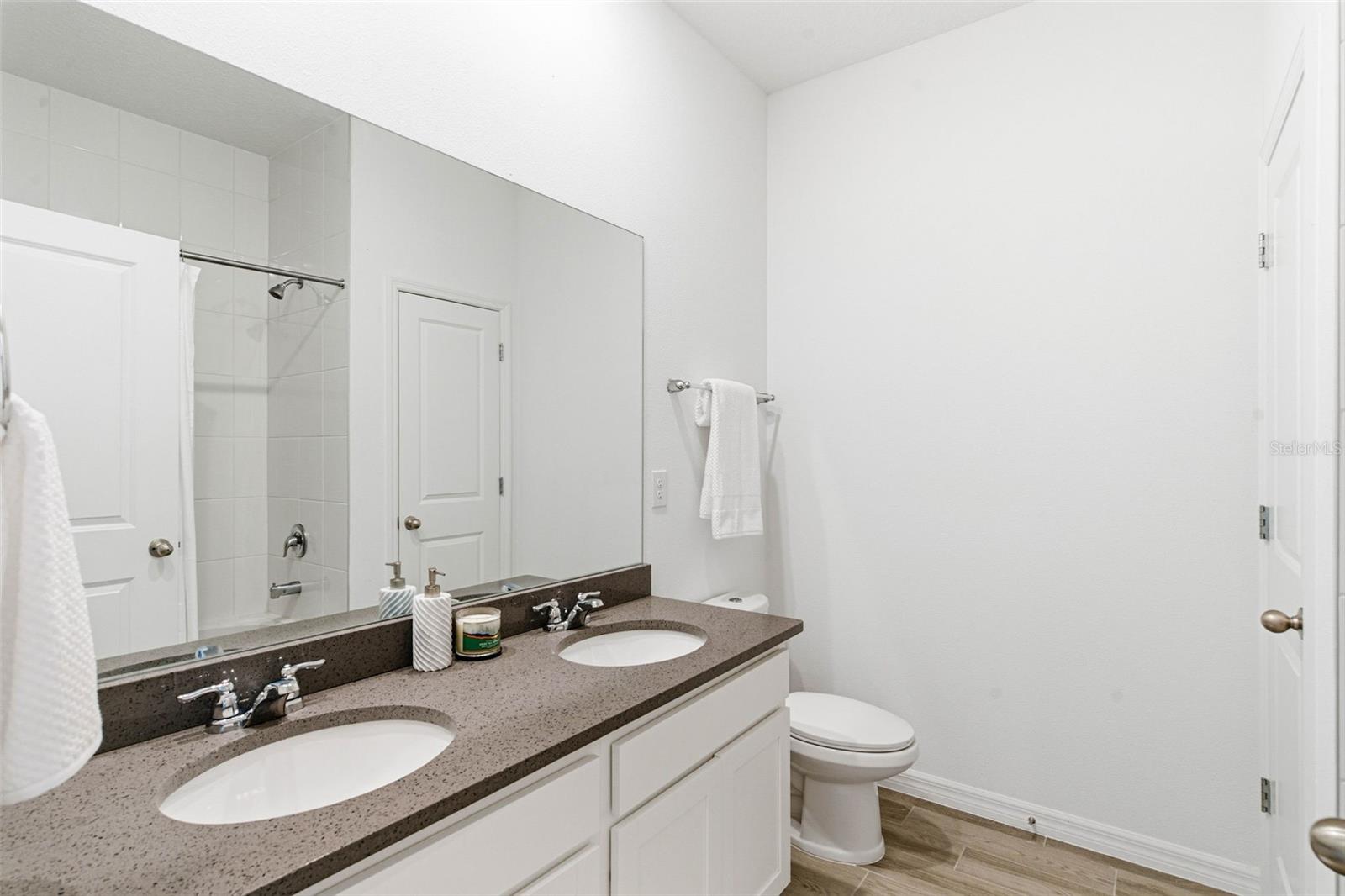 Image 11 of 54 For 13826 Kinsale Street