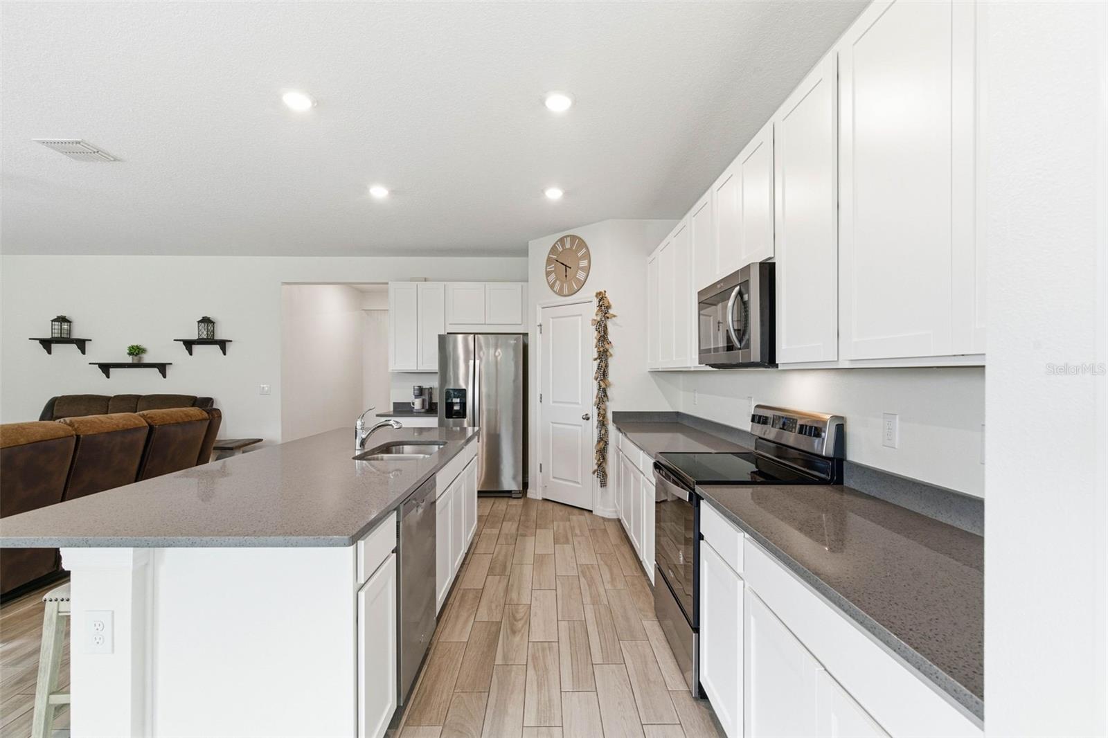 Image 27 of 54 For 13826 Kinsale Street